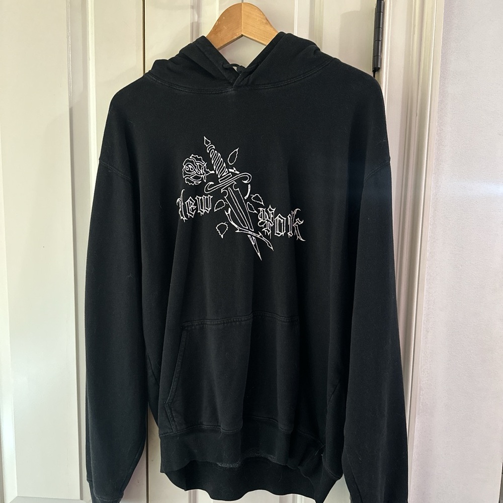Brandy Melville “New York” graphic hoodie